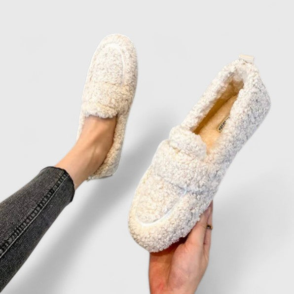 Solenne | Teplé domácí pantofle s elegantním designem