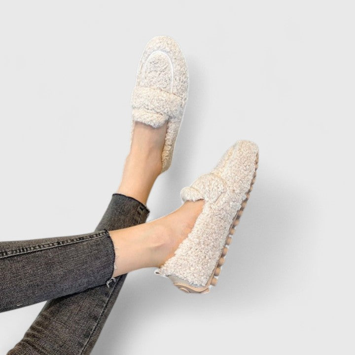 Solenne | Teplé domácí pantofle s elegantním designem
