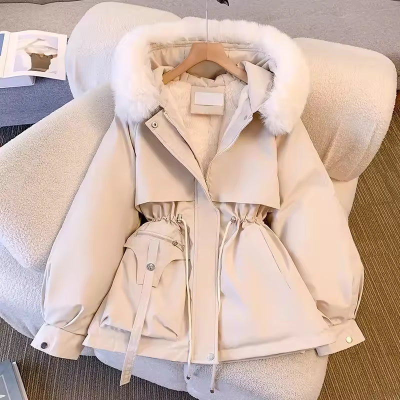Parka da donna con piumino d’oca: Massimo calore ed eleganza per l’inverno
